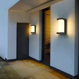 Brilix | LED-Außenwandleuchte, Bewegungsmelder, IP65, Warmweiß