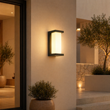 Brilix | LED-Außenwandleuchte, Bewegungsmelder, IP65, Warmweiß