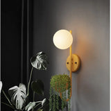 NordicGlow – Wandleuchte mit Pflanzenhalter